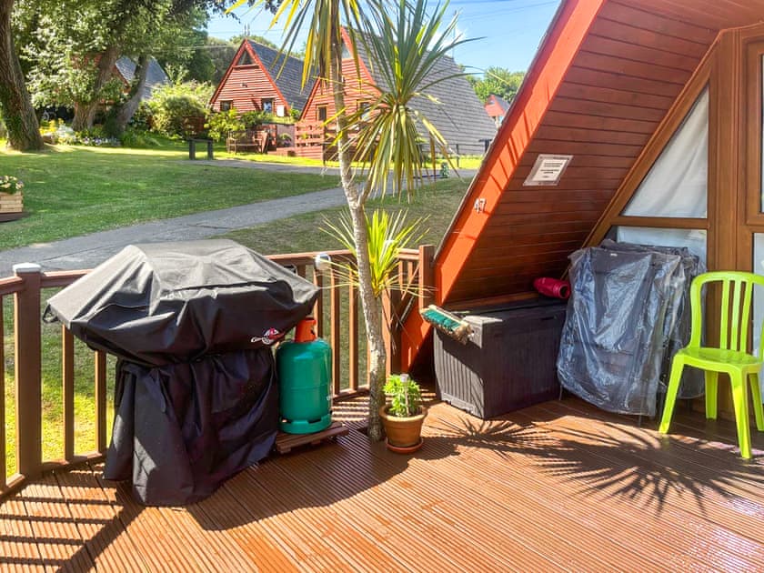 Terrace | Chalet 47 By The Sea, Kingsdown, Deal