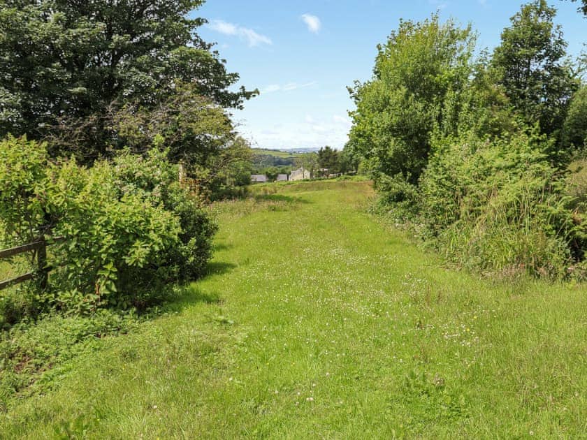Surrounding area | Thatched Cottage - Llandeilo Retreats, Llandeilo