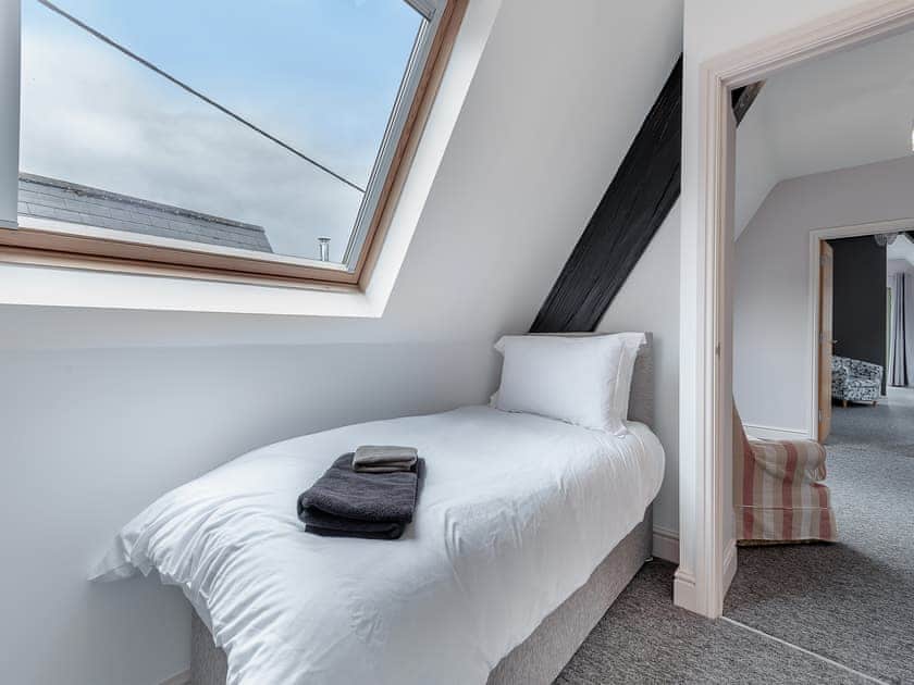 Single bedroom | The Pool House, Stalbridge, near Sturminster Newton