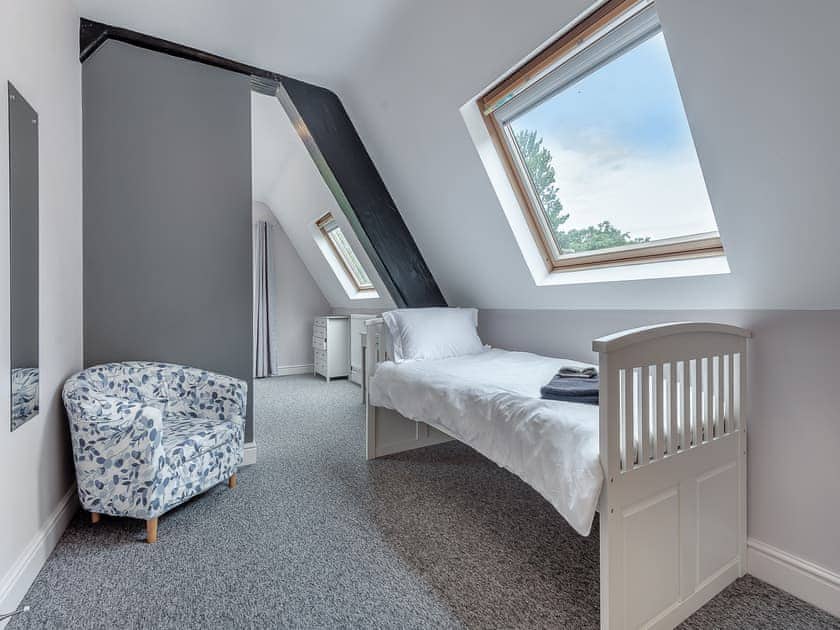 Single bedroom | The Pool House, Stalbridge, near Sturminster Newton