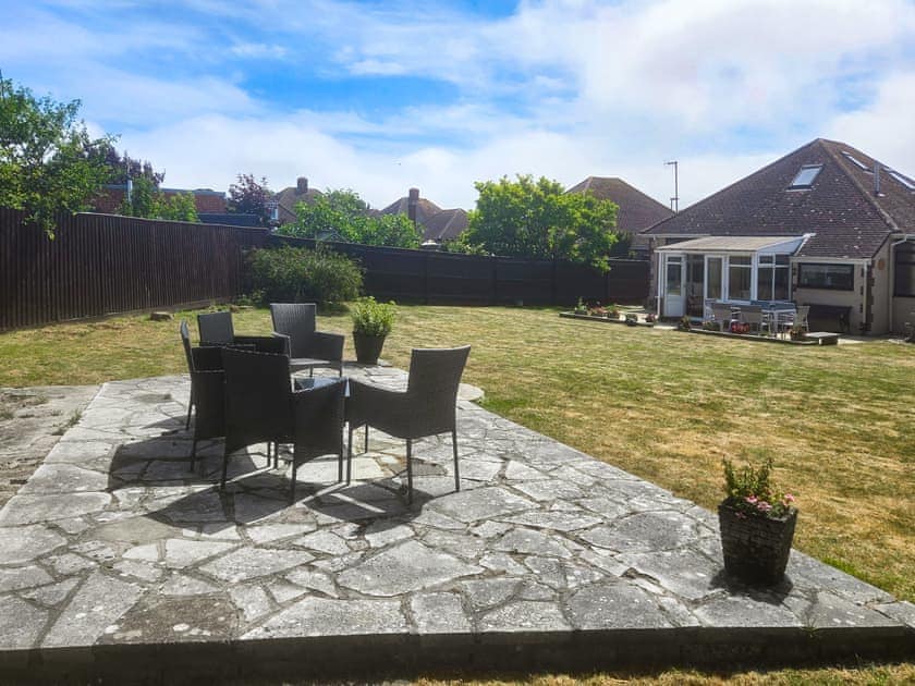 Outdoor area | Glenmore Gardens, Weymouth
