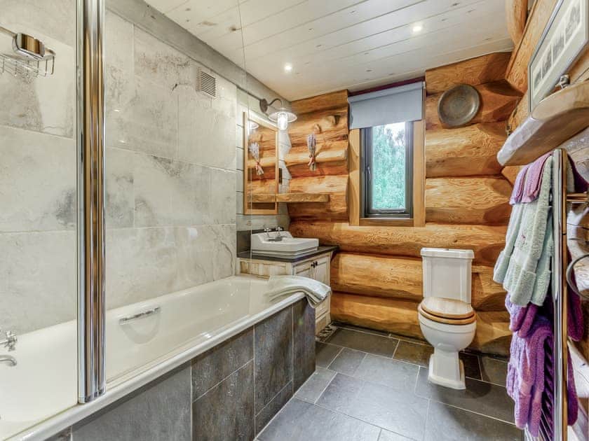 Bathroom | Parus - Eagle Brae, Beauly