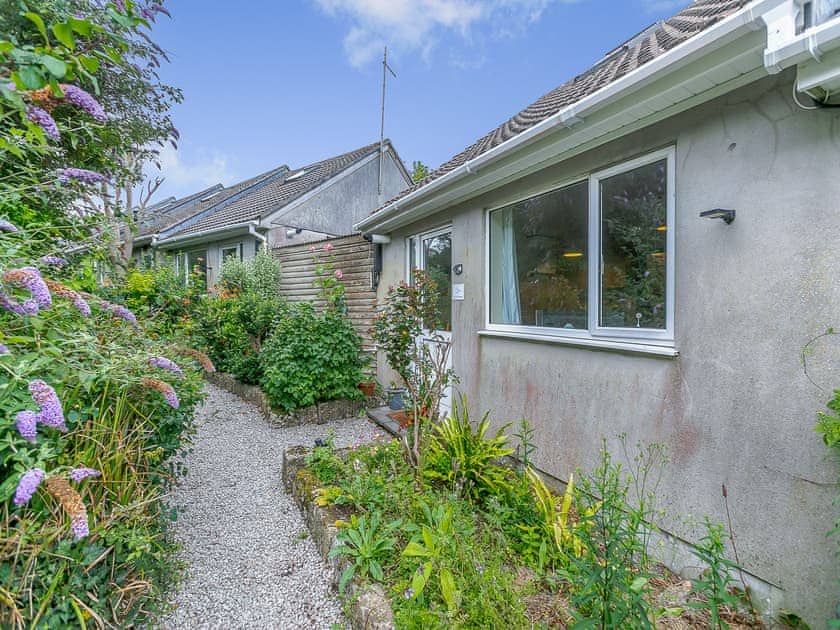 Exterior | The Vineries- 20 Blackbird Cottage - The Vineries, Lands End, near Porthcurno