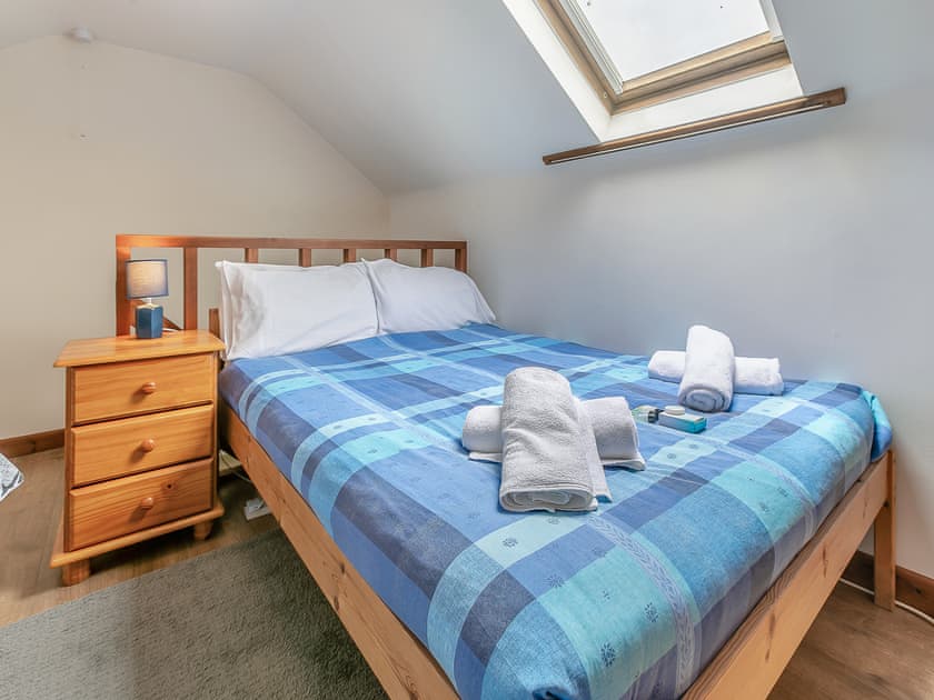 Twin bedroom | The Vineries- 20 Blackbird Cottage - The Vineries, Lands End, near Porthcurno