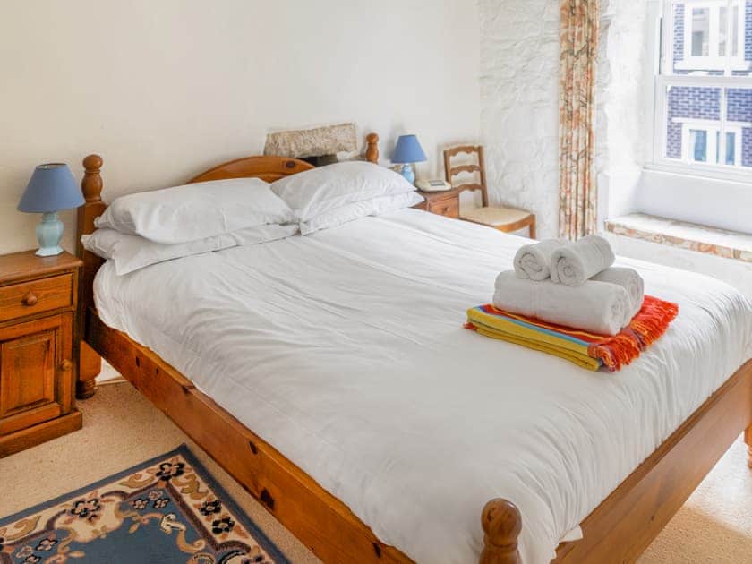 Double bedroom | Gull Cottage, Penzance