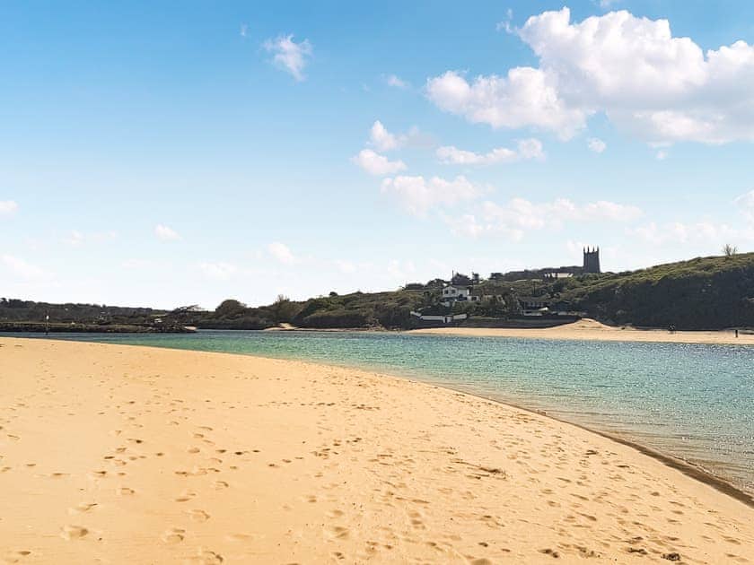 Surrounding area | Gull Cottage, Penzance