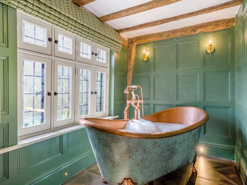Bathroom | Porters Hall, Stebbing