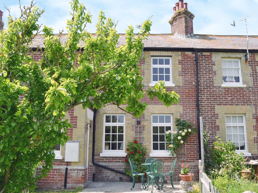 Exterior | Old Coastguard Cottage, Freshwater