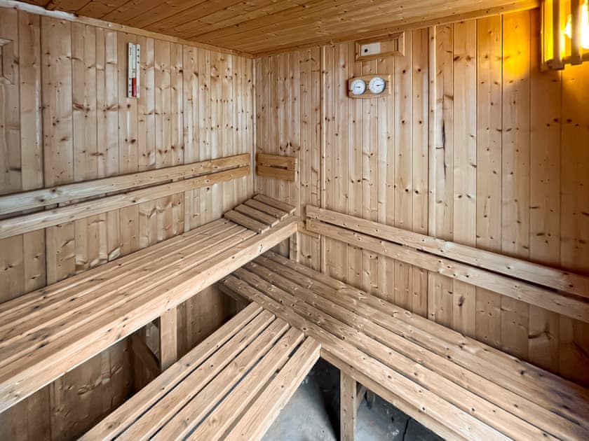 Sauna | Sir A Wel, LLANNERCH-Y-MEDD