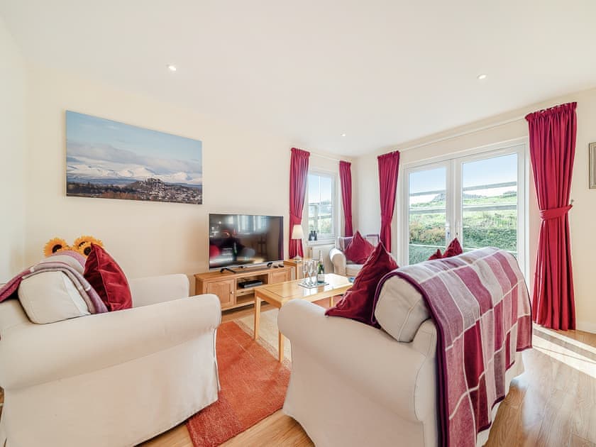 Living area | Buzzard Cottage - Osprey Hideaways, Stirling