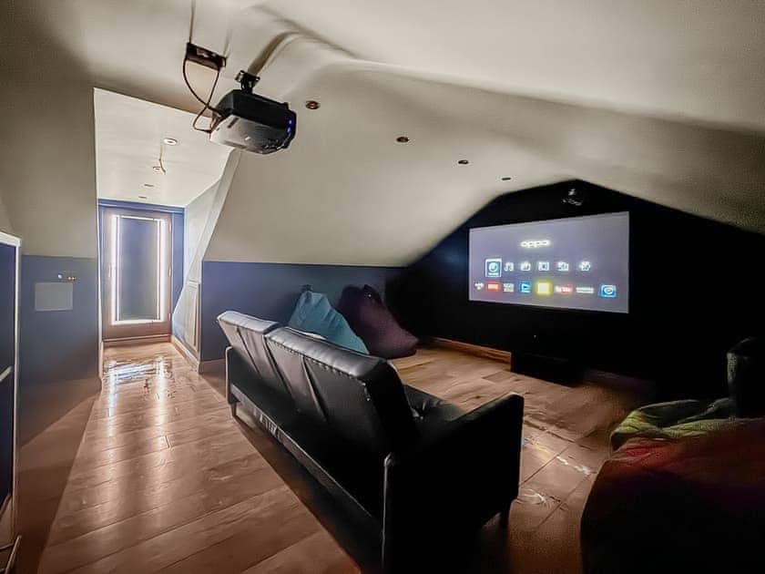 Cinema room | Sir A Wel, LLANNERCH-Y-MEDD