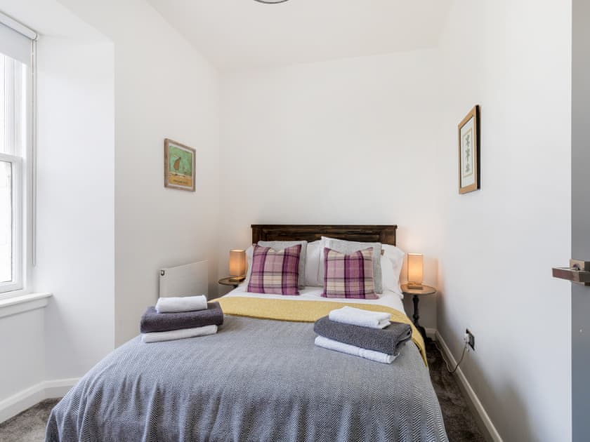 Double bedroom | Forman’s Lodge, Musselburgh