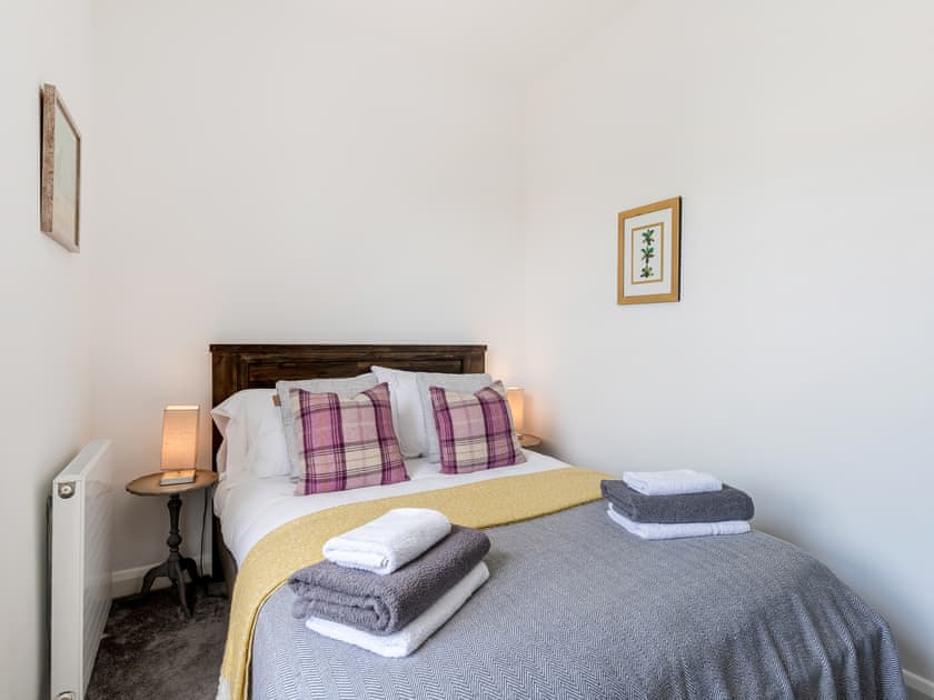 Double bedroom | Forman’s Lodge, Musselburgh