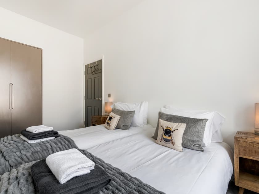 Twin bedroom | Forman’s Lodge, Musselburgh