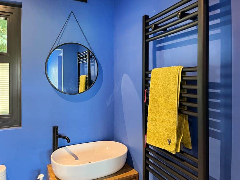 Bathroom | Andromeda - Galloway Glamping, Castle Douglas