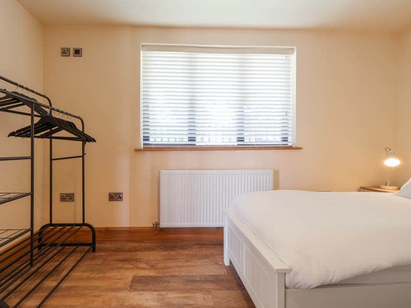 Twin bedroom | Sumner Lodge, Kyre, near Tenbury Wells