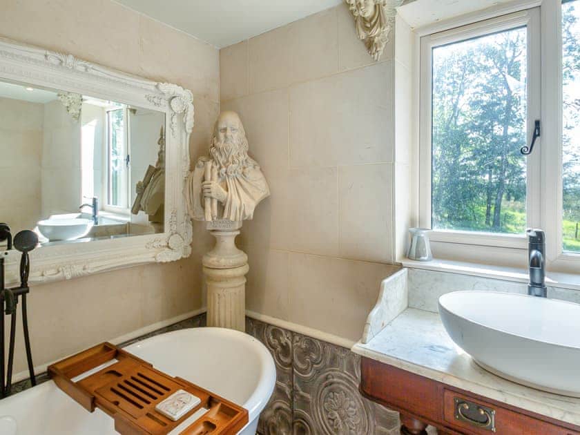 Bathroom | Cefn Hir Fynydd, Betws-Y-Coed