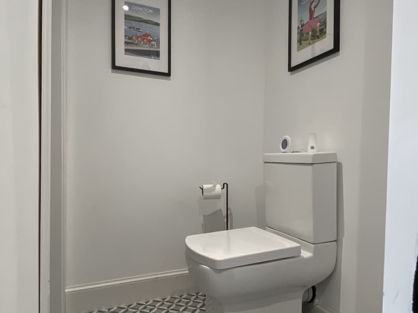 Downstairs W.C | Thornlie, Blairmore, near Dunoon