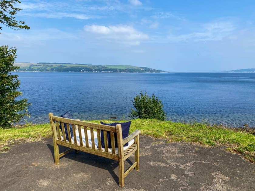Private Loch side seating | Thornlie, Blairmore, near Dunoon