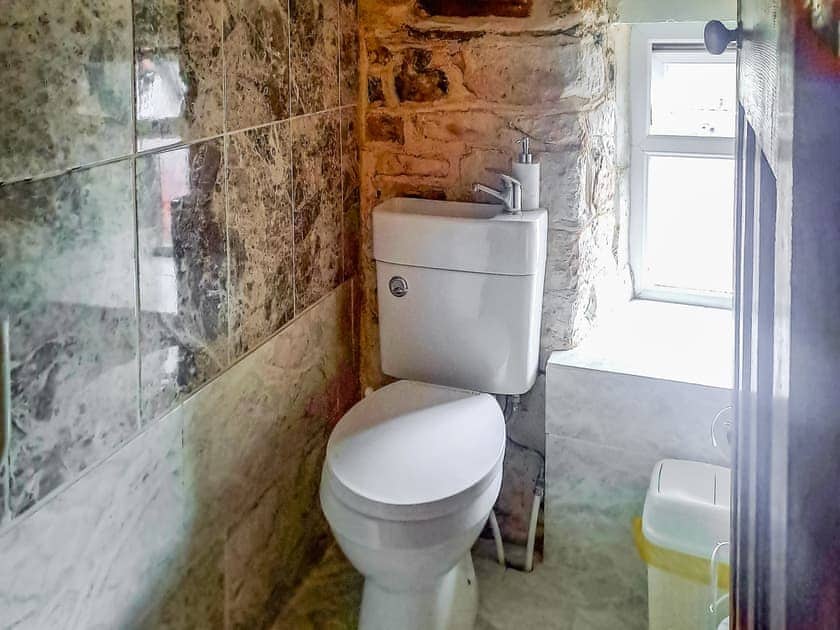 Upstairs WC. | Brockhill House, Beaminster