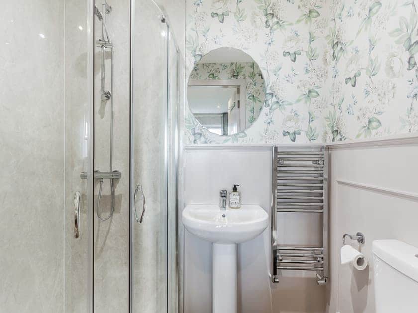 Bathroom | Sea Breezes, Balintore