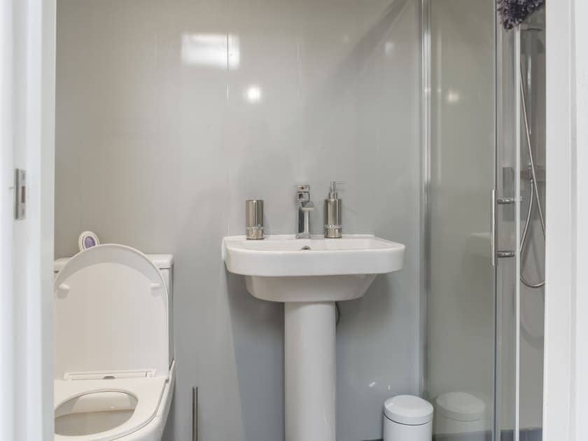 Bathroom | Madeline Cottage, Clitheroe