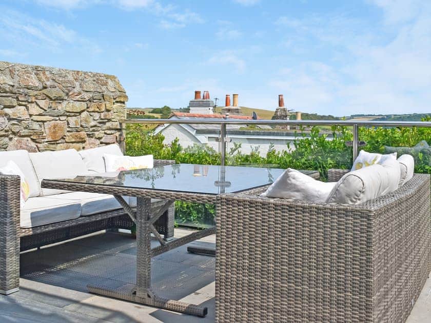 Sitting-out-area | Magdala Garden, Salcombe