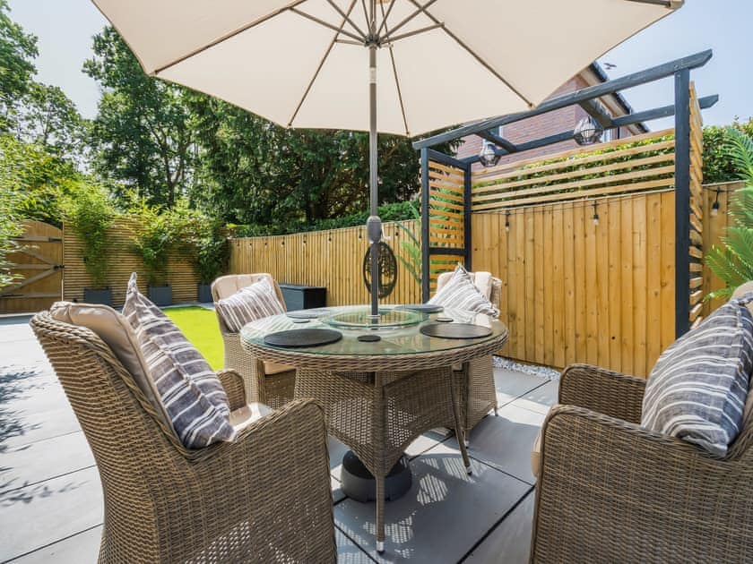 Sitting-out-area | Aqueduct Hideaway, Chirk, near Llangollen