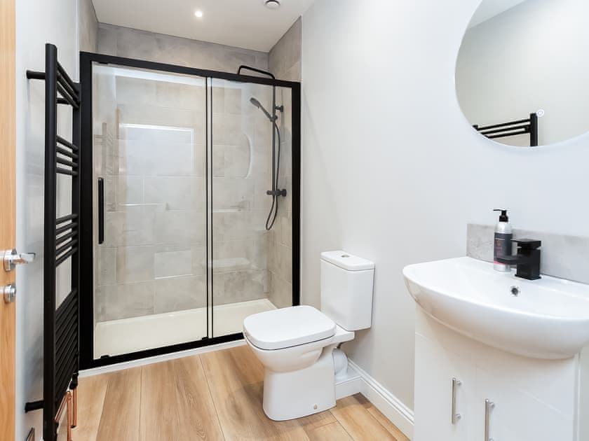 Bathroom | Disdow House - Drumwall, Gatehouse of Fleet