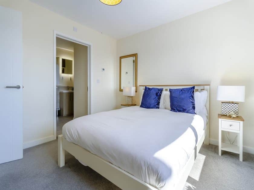 Double bedroom | Verbier, Aberdyfi