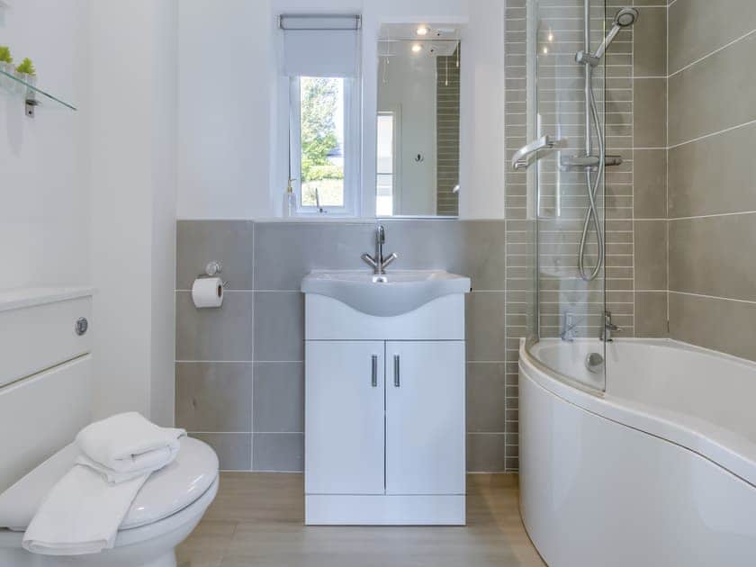 Bathroom | Verbier, Aberdyfi