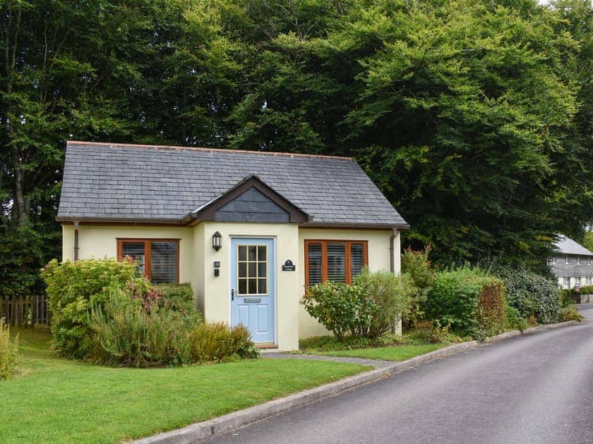 Exterior | Kingfisher Cottage, Camelford