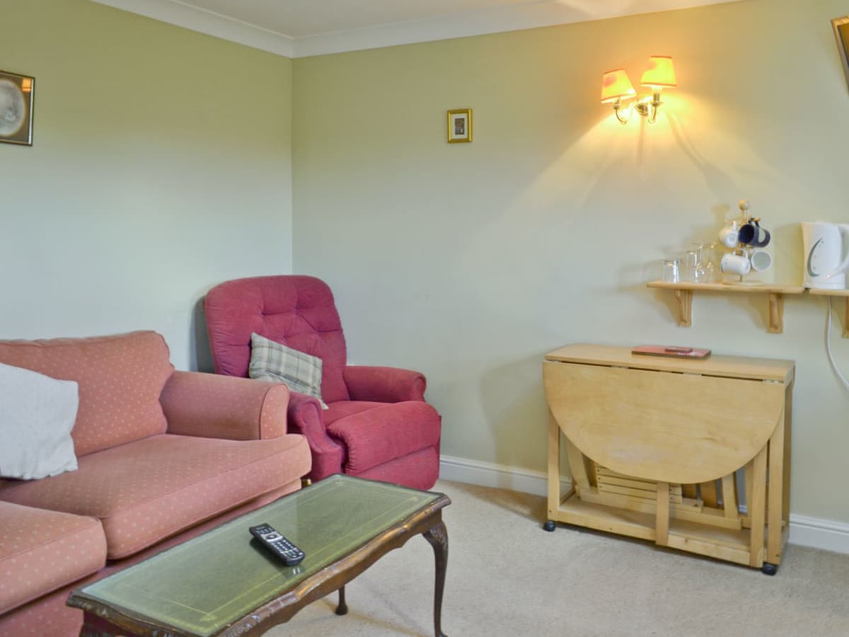 Glebe Farm Apartments and Lodge - Apartment 2 - Holiday lodge in Central England - Image 2