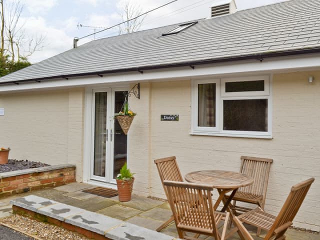 Fishers Farm Holiday Cottages Daisy Ref W43683 In Wisborough