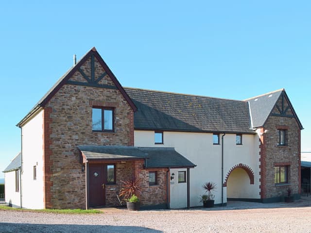 Newbarn Farm Oak Tree Cottage Ref W44309 In Collaton St Mary Near Paignton Devon Cottages Com