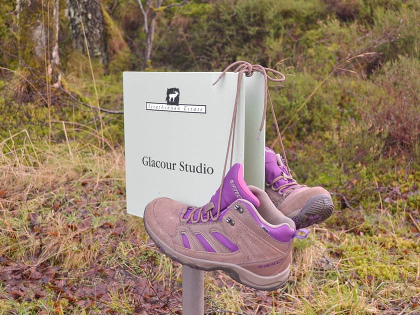 Walking in Strathconan Glen | Glacour Studio - Strathconon Cottages, Strathconon, Muir of Ord