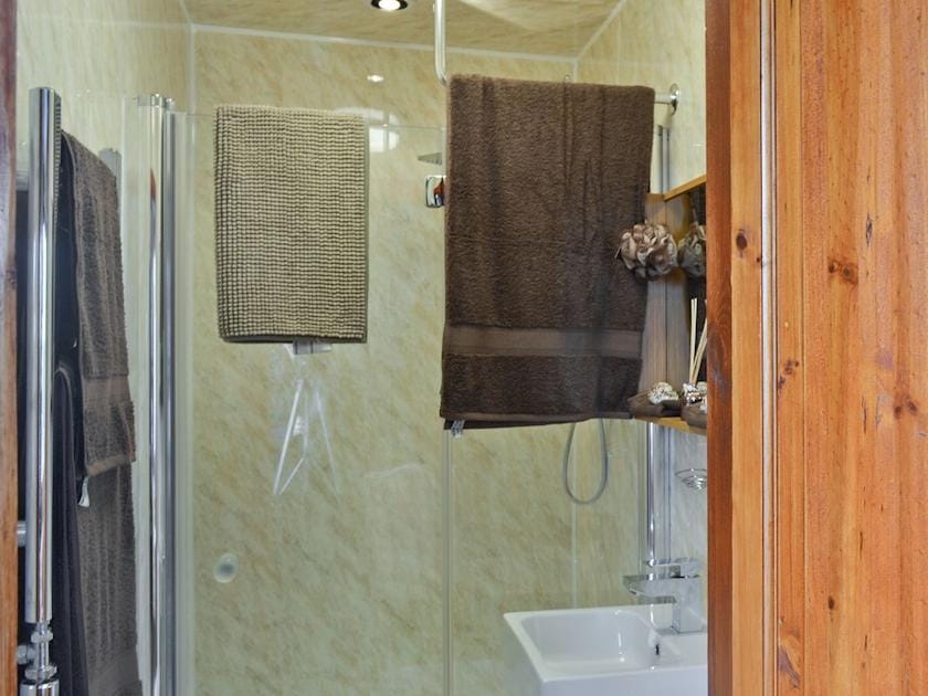 En-suite shower room | Hillcrest House, Brown Edge, near Leek
