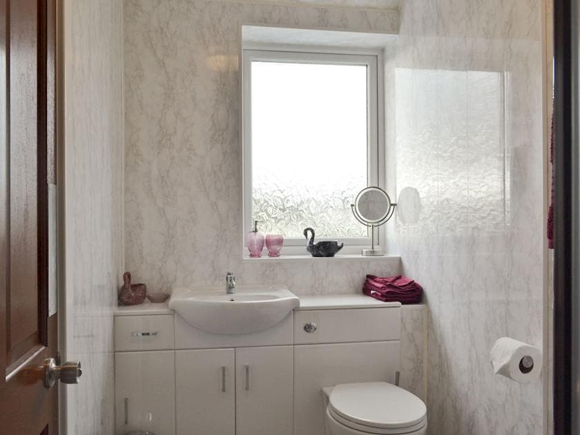 En-suite shower room | Hillcrest House, Brown Edge, near Leek