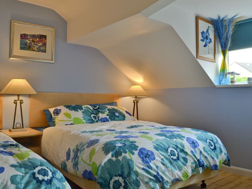 Lovely twin bedroom | Hillcrest House, Brown Edge, near Leek