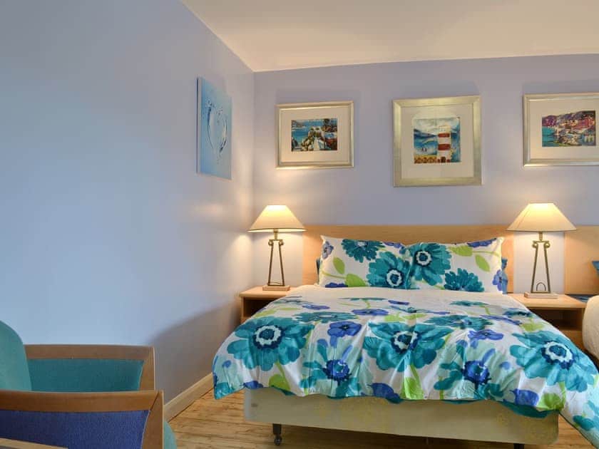 Contemporary twin bedroom | Hillcrest House, Brown Edge, near Leek