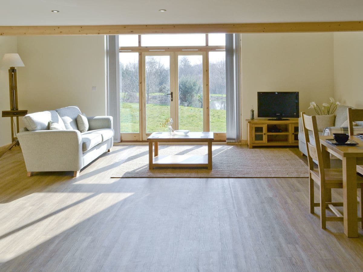 Springwater Lakes - Orchid Lodge - Holiday lodge in East Anglia - Image 4