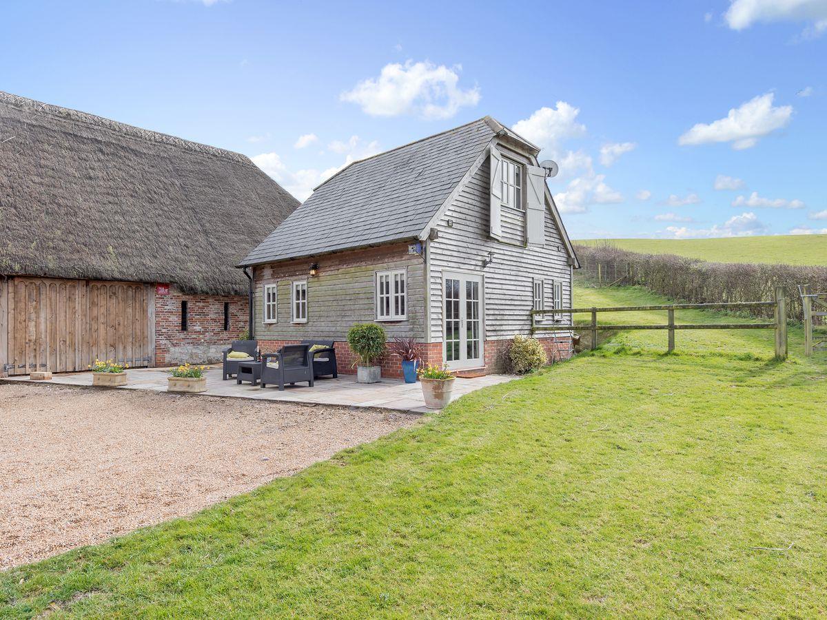 The Hayloft Ref Ukc221 In East Meon Near Petersfield Hampshire