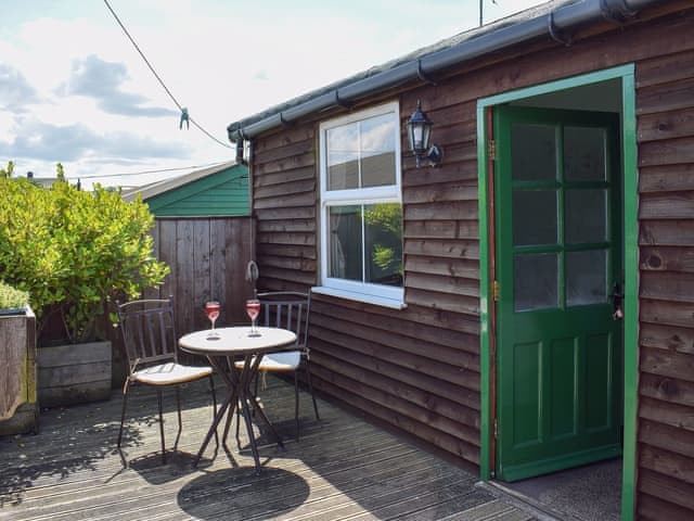 Keel Lodges Coble Cottage Ref 16262 In Staithes Near Whitby