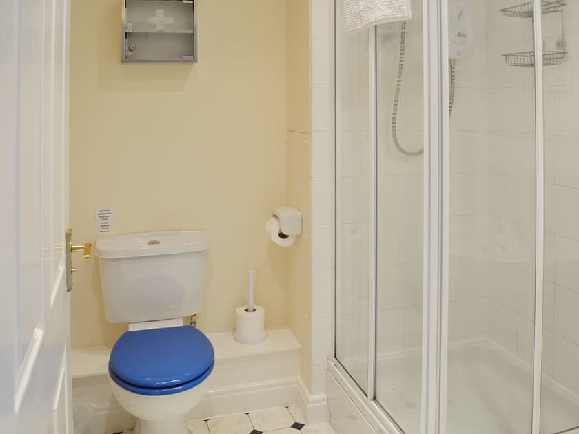 Shower room | Picturesk, Whitby