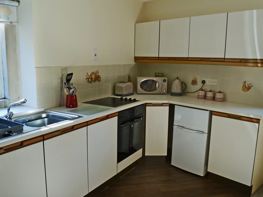 Well equipped kitchen/diner | The Old Mill Annexe, near Hartington