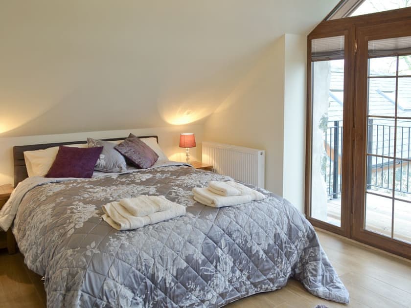 Comfortable double bedroom | Rhiwal Kitty - Trehwfa Cottages, Bodedern, near Holyhead
