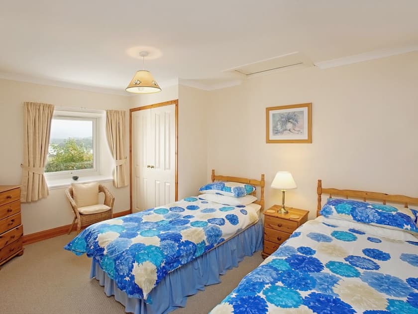 Twin bedroom | Tigh Grianach, North Connel, near Oban