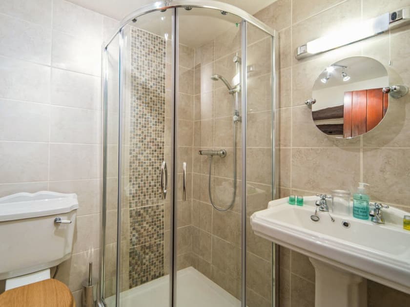 Family shower room | Wastwater Cottage - Bridge End Farm Cottages, Boot, near Eskdale
