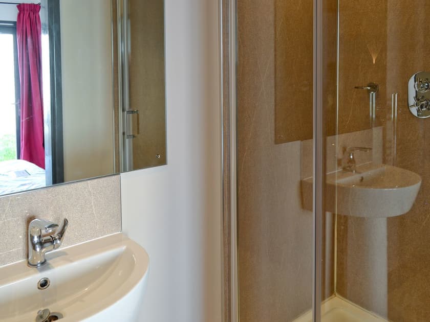 En-suite shower room | Kataluma, Praa Sands, near Penzance