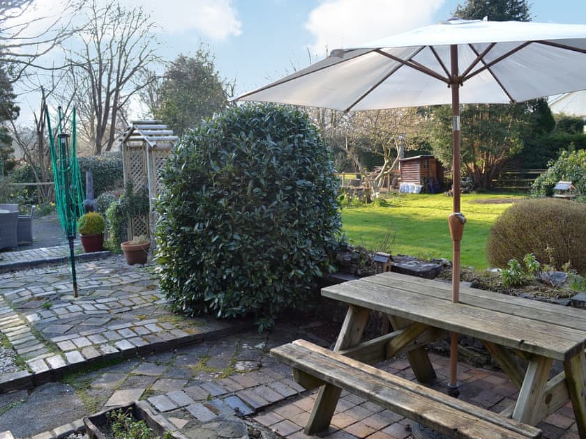 Sitting-out-area | Abbey End, Maenan, Conwy
